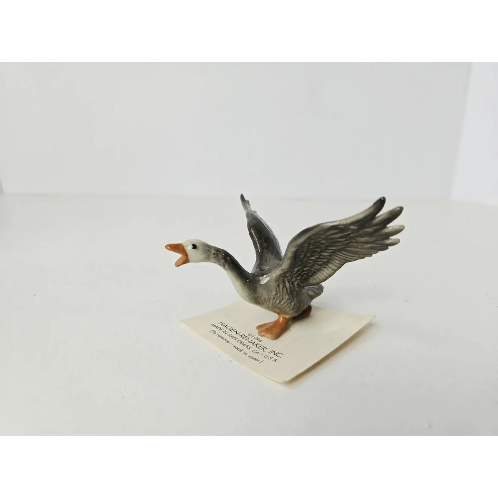 Hagen Renaker figurine miniature mini honking goose on card